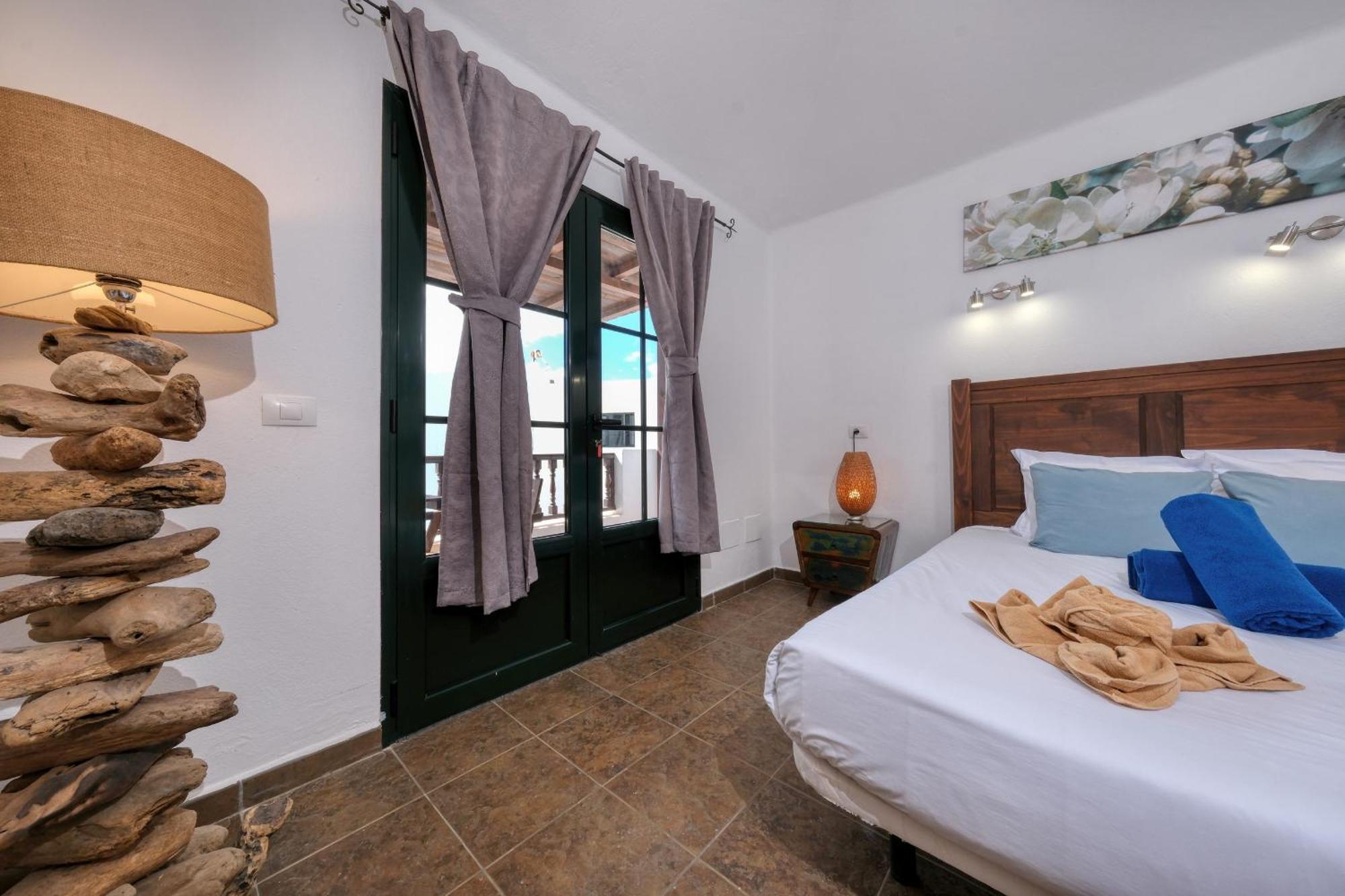 Casa Hibiscus - Shared Pool - Close To Seafront Promenade Punta Mujeres 외부 사진
