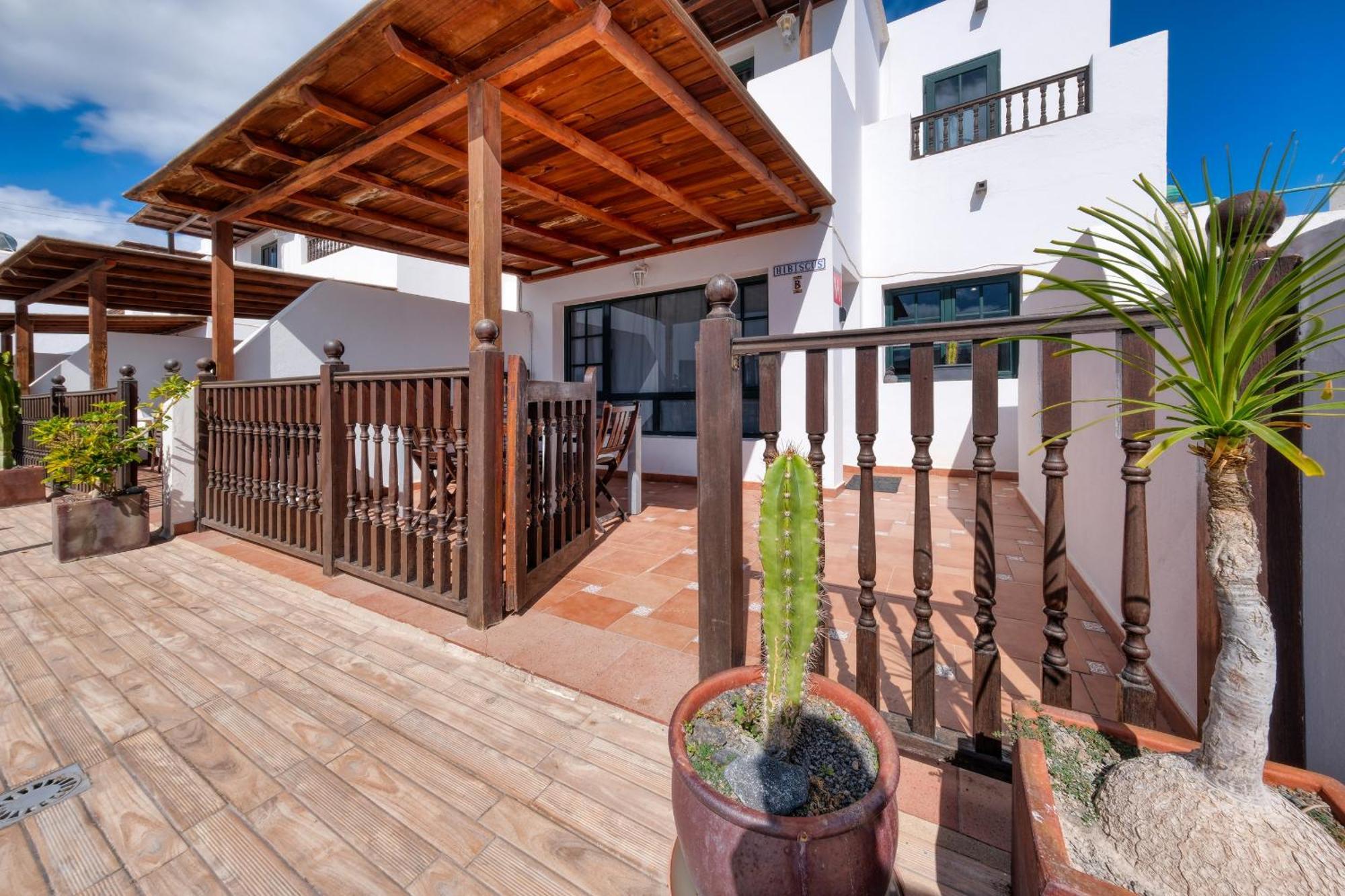 Casa Hibiscus - Shared Pool - Close To Seafront Promenade Punta Mujeres 외부 사진
