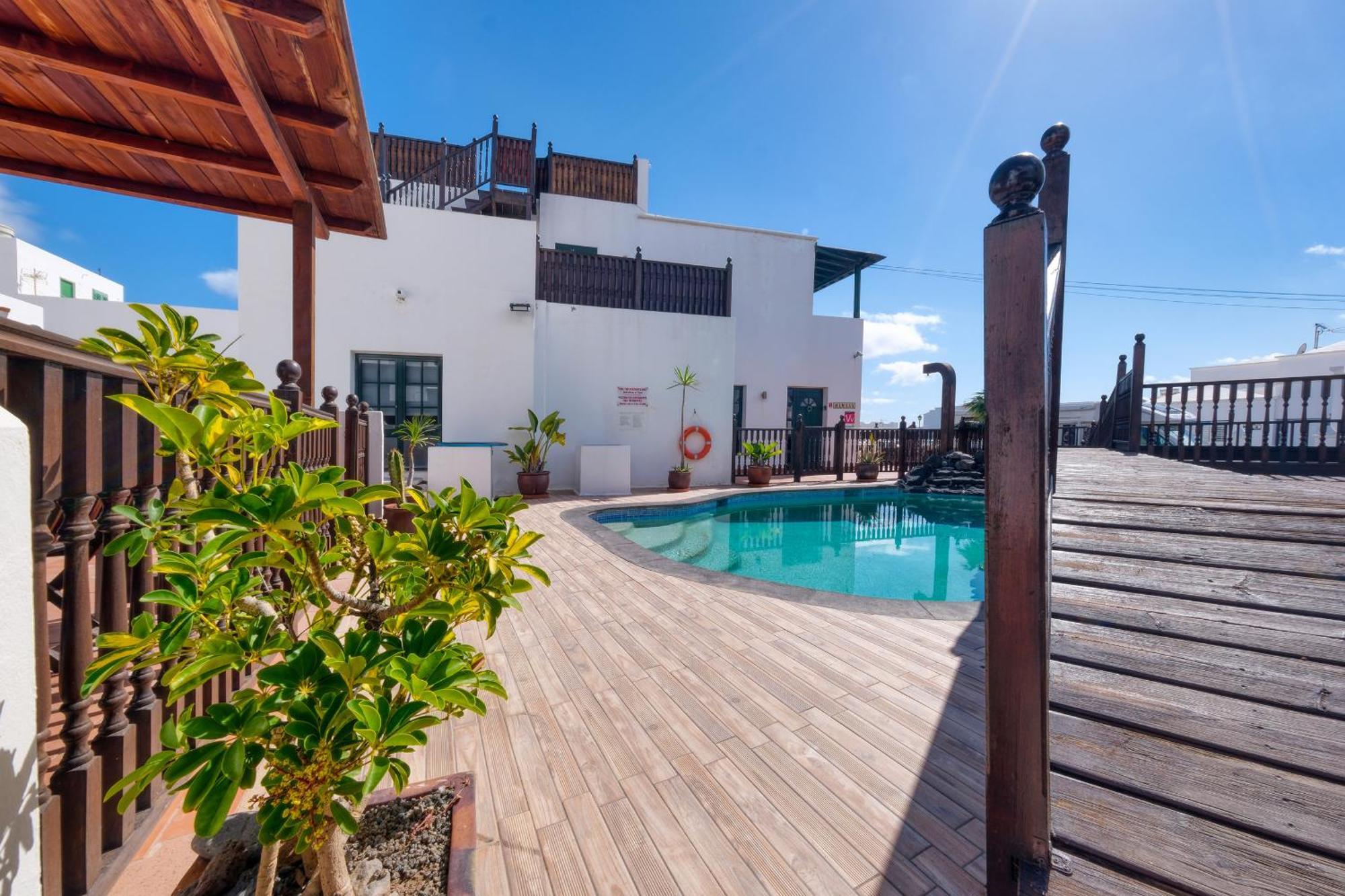 Casa Hibiscus - Shared Pool - Close To Seafront Promenade Punta Mujeres 외부 사진